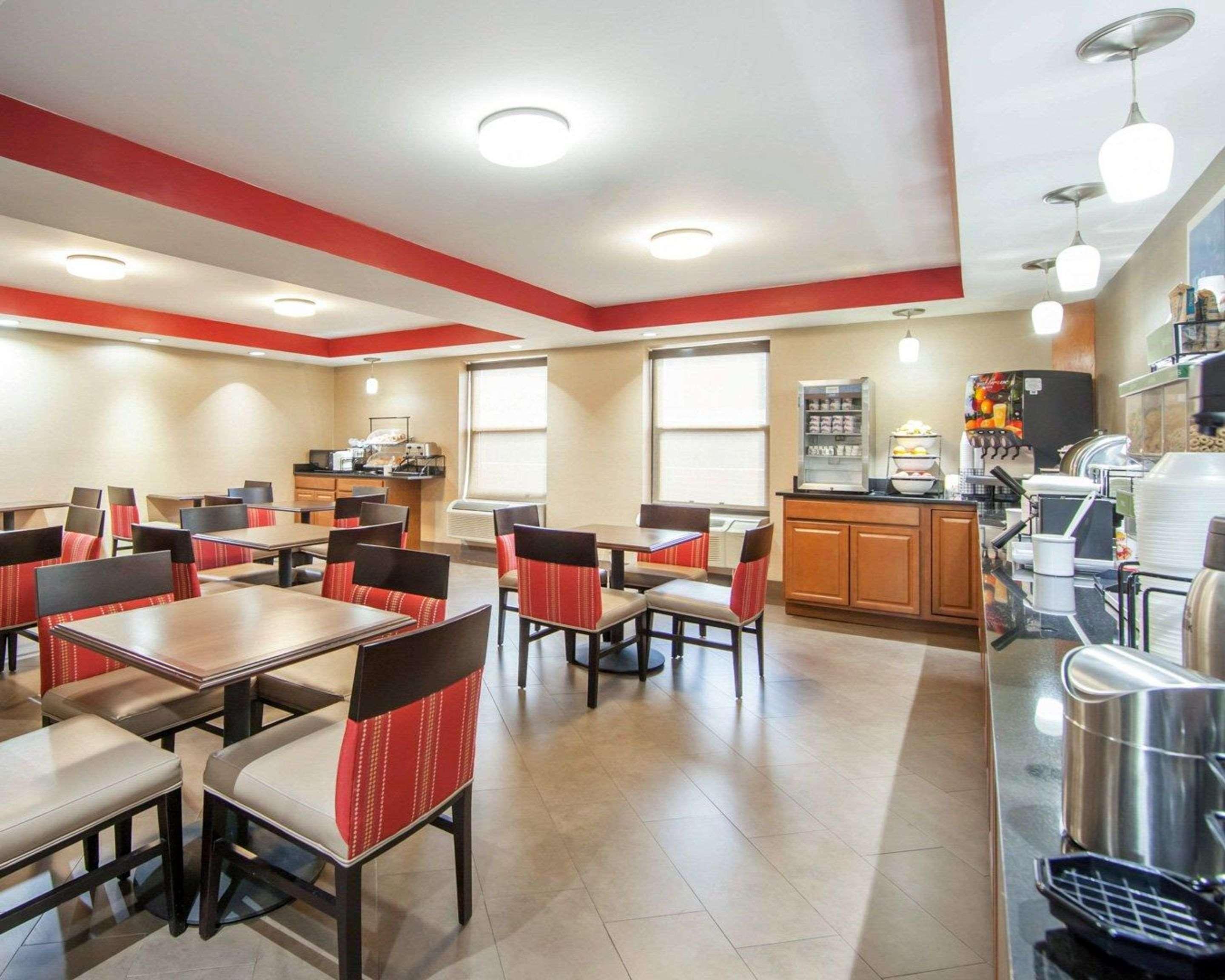Pioneer Comfort Inn At Royal Blue מראה חיצוני תמונה