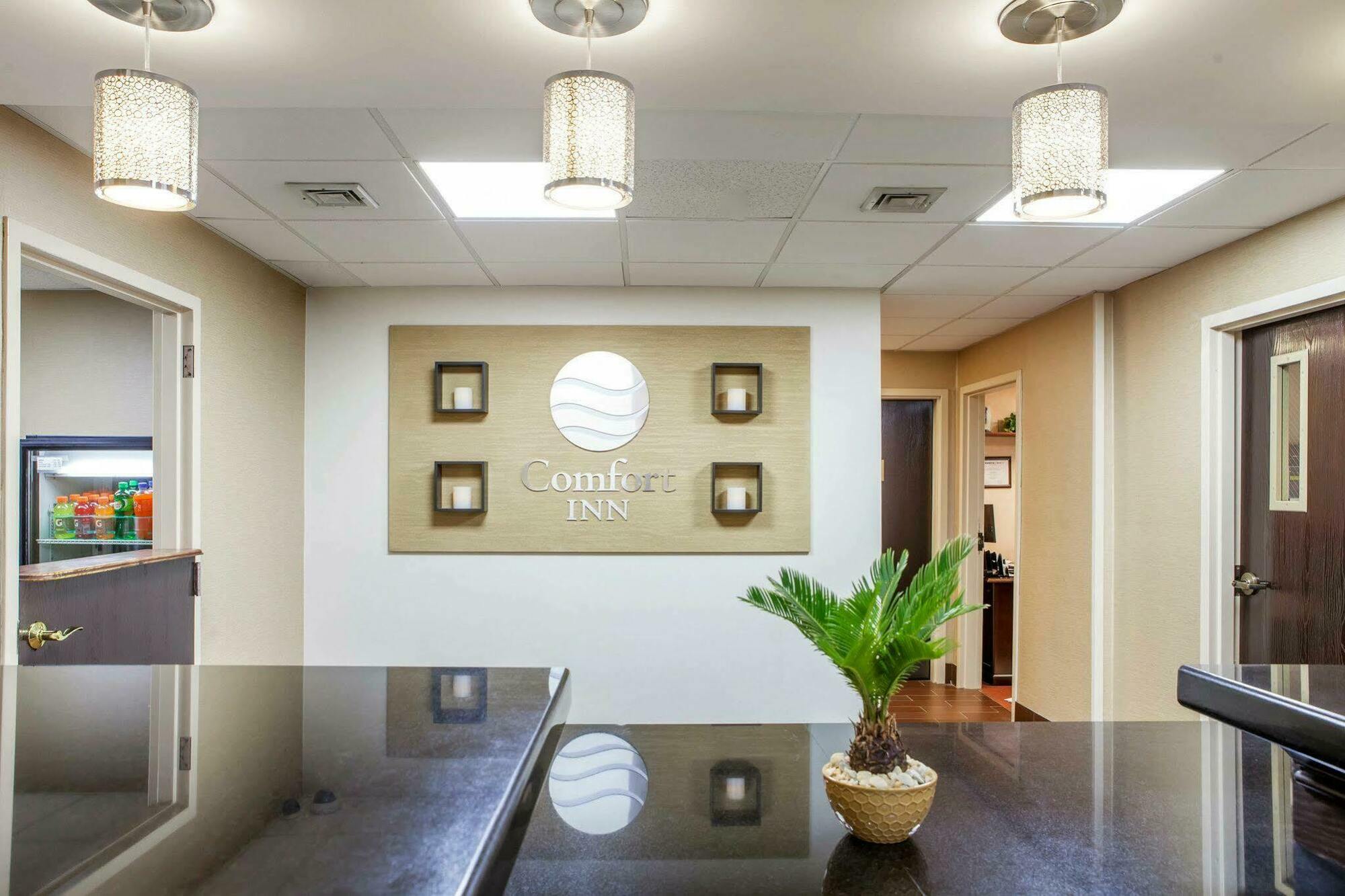 Pioneer Comfort Inn At Royal Blue מראה חיצוני תמונה